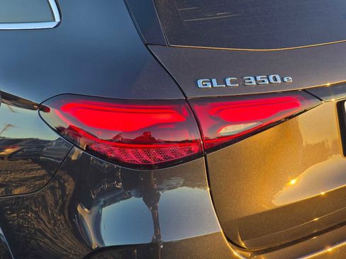 New 2025 Mercedes-Benz GLC 350e 4MATIC image 14