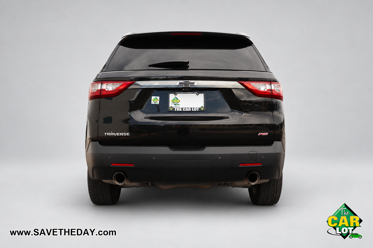 Used 2020 Chevrolet Traverse RS FWD image 7