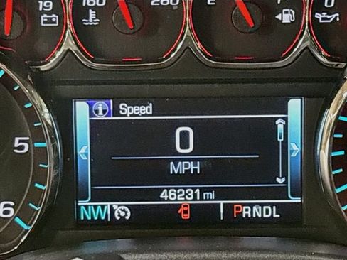 Used 2018 Chevrolet Silverado 1500 High Country AWD/4WD image 12