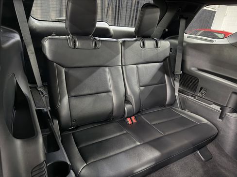 Used 2020 Ford Explorer ST w/ ST Street Pack image 23