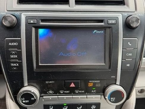 Used 2012 Toyota Camry LE FWD image 21