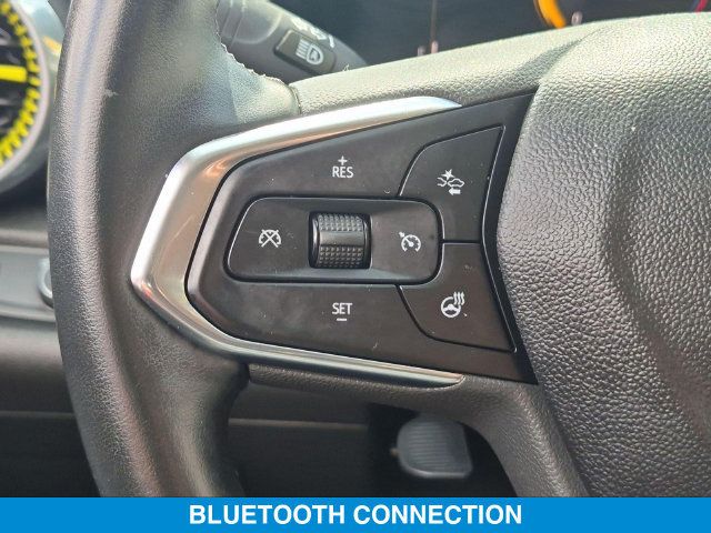 Used 2024 Chevrolet Trax LT w/ Driver Confidence Package FWD image 17