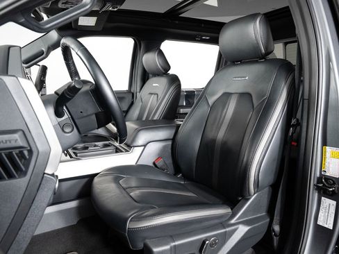 Used 2022 Ford F250 Platinum w/ Tremor Off-Road Package image 15