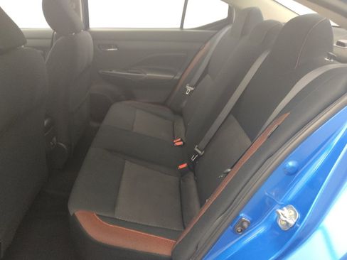 Used 2024 Nissan Versa SR FWD image 18