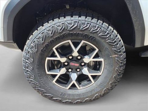 New 2026 GMC Canyon AT4X AWD/4WD image 10