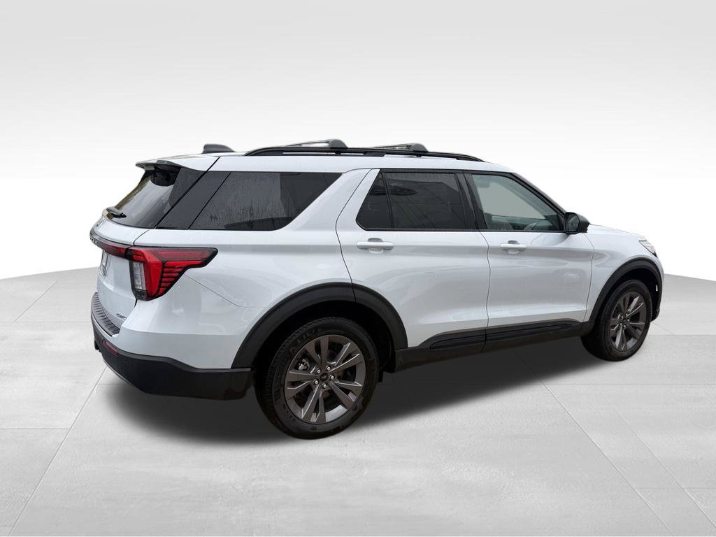 Used 2026 Ford Explorer Active w/ Active Comfort Package AWD/4WD image 31