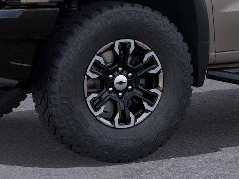 New 2026 Chevrolet Silverado 1500 ZR2 image 9