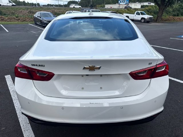 Used 2024 Chevrolet Malibu LT FWD image 4