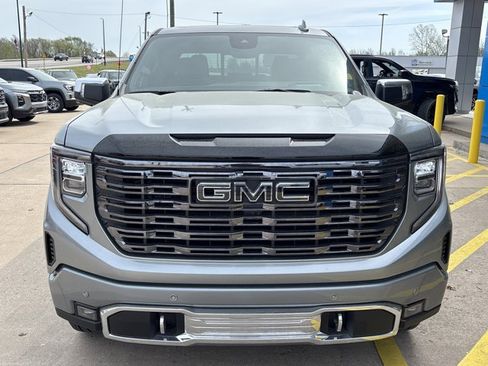 New 2026 GMC Sierra 1500 Denali Ultimate image 9