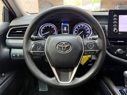Used 2021 Toyota Camry LE FWD image 16