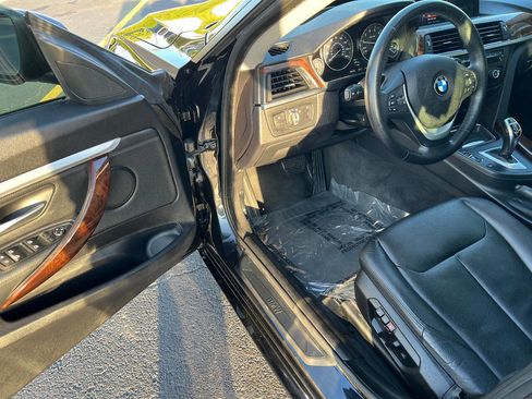Used 2014 BMW 328i Gran Turismo xDrive image 18