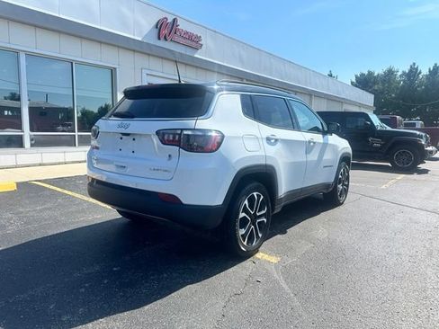 Used 2024 Jeep Compass Limited AWD/4WD image 7