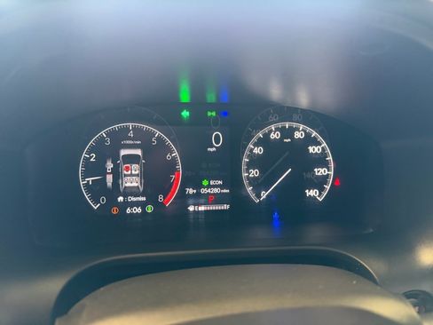 Used 2024 Honda HR-V LX image 14