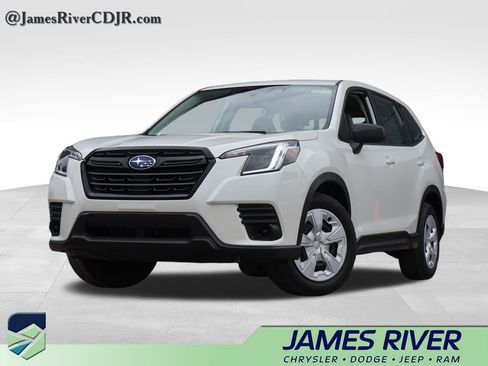 Used 2024 Subaru Forester image 1