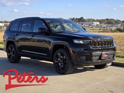 New 2025 Jeep Grand Cherokee L Altitude image 1