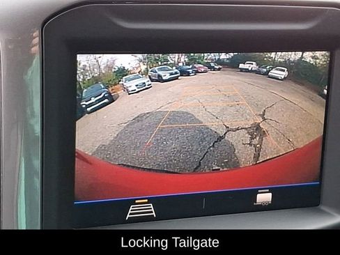 Used 2020 Chevrolet Silverado 1500 Custom w/ Custom Value Package image 23