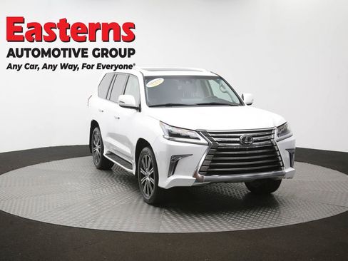 Used 2018 Lexus LX 570 4WD w/ Luxury Package image 61
