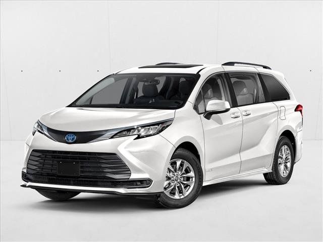 Used 2022 Toyota Sienna LE FWD image 1
