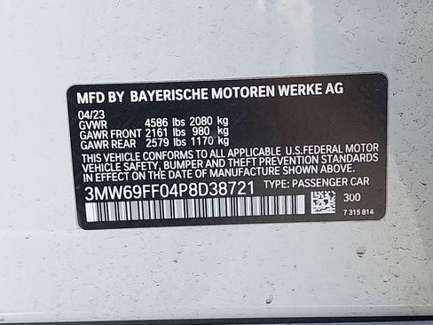 Used 2023 BMW 330i Sedan image 12