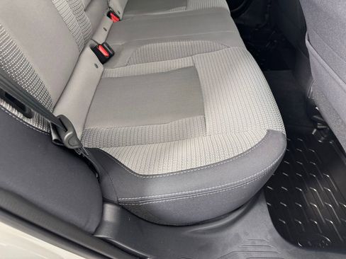 Used 2024 Subaru Outback Premium image 25