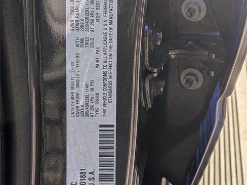 Certified 2023 RAM 1500 Laramie image 37