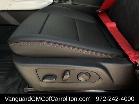 New 2026 GMC Canyon AT4X image 23