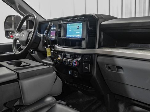 Used 2024 Ford F350 XL AWD/4WD image 12