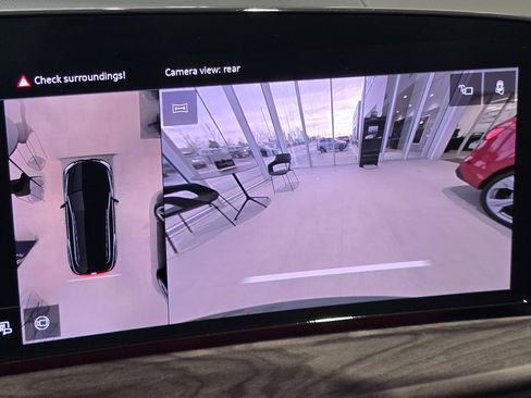 New 2025 Audi Q5 Prestige image 5