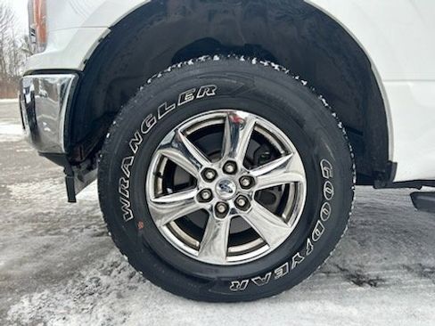 Used 2019 Ford F150 XLT w/ Equipment Group 302A Luxury image 3