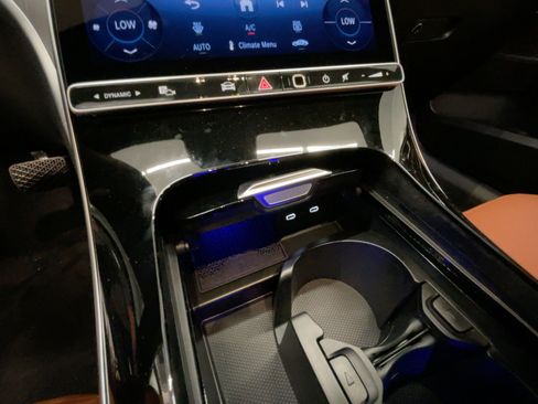 Certified 2026 Mercedes-Benz C 300 Sedan image 23