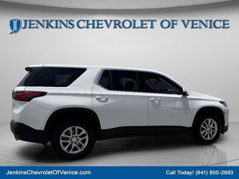 Certified 2023 Chevrolet Traverse LS w/ Safety Package FWD image 4