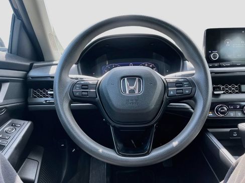 Used 2024 Honda Accord EX image 11