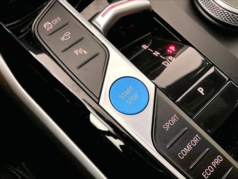 Used 2024 BMW i4 eDrive40 w/ Premium Package image 31