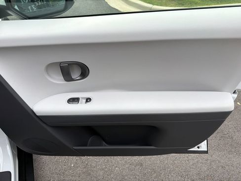 New 2026 Hyundai Ioniq 5 SEL RWD image 15