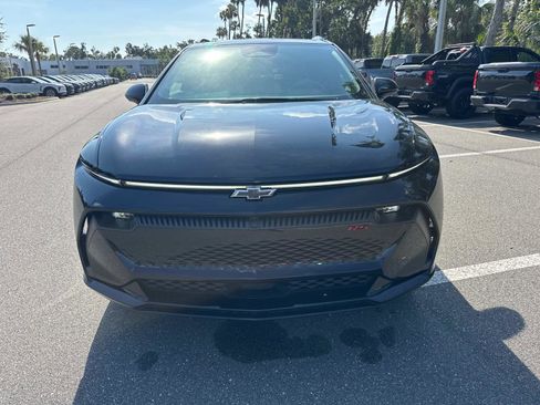 New 2025 Chevrolet Equinox EV RS image 8