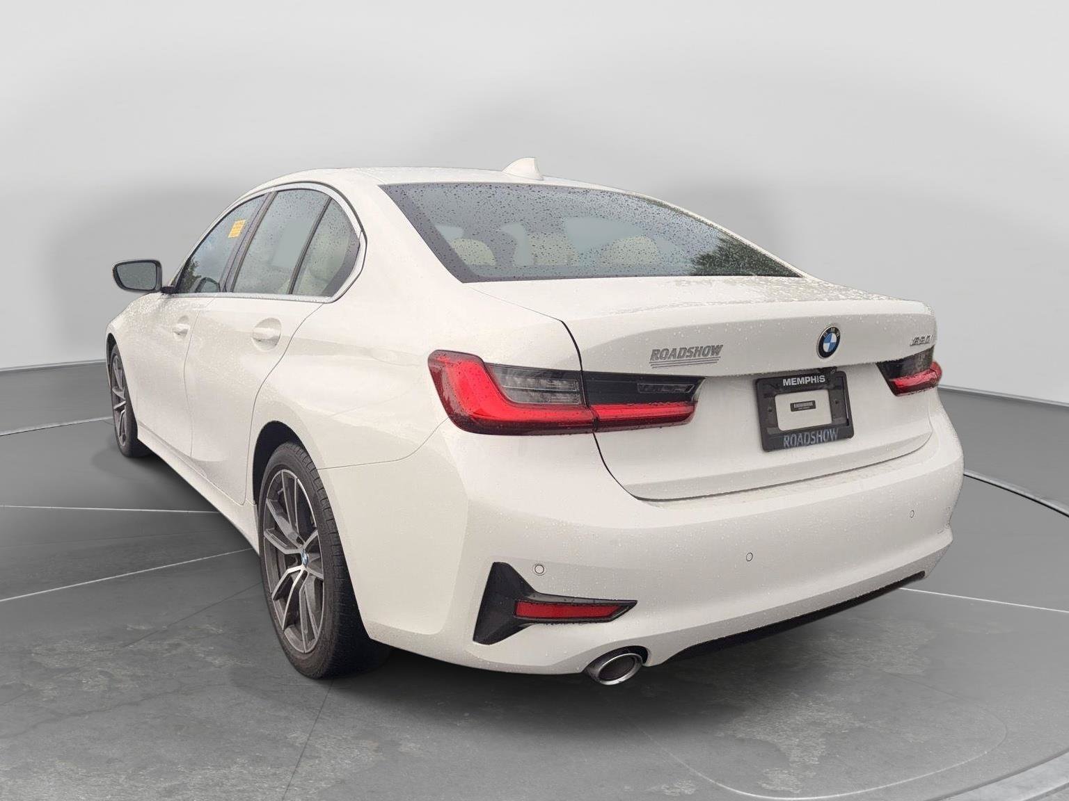 Used 2021 BMW 330i Sedan RWD image 2