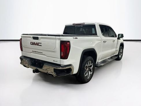 Used 2023 GMC Sierra 1500 SLT w/ SLT Premium Package AWD/4WD image 7