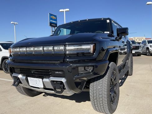 New 2025 GMC Hummer EV 2X image 8
