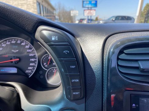 Used 2012 Chevrolet Corvette Grand Sport w/ 2LT Preferred Equipment Group image 38