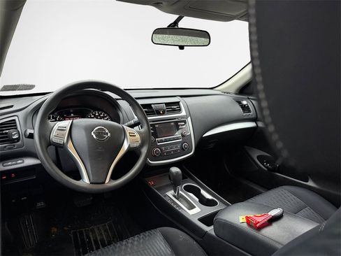 Used 2018 Nissan Altima 2.5 S w/ S Convenience Package image 22