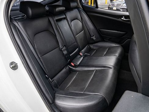 Used 2019 Kia Stinger image 21