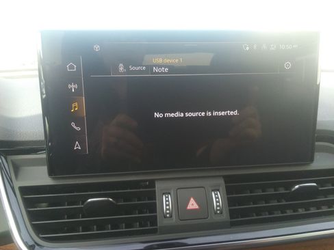 Used 2023 Audi Q5 2.0T Premium image 26