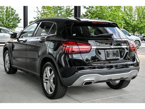 Used 2020 Mercedes-Benz GLA 250 4MATIC image 6