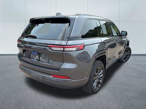 Used 2026 Jeep Grand Cherokee Limited AWD/4WD image 4