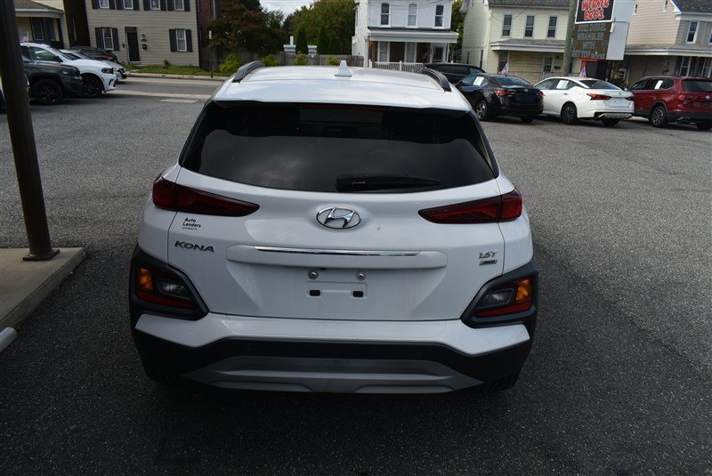 Used 2021 Hyundai Kona Ultimate w/ Cargo Package AWD/4WD image 5