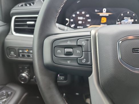 Used 2023 GMC Yukon Denali w/ Max Trailering Package AWD/4WD image 24