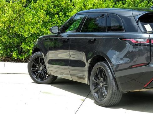 Used 2023 Land Rover Range Rover Velar R-Dynamic S AWD/4WD image 15
