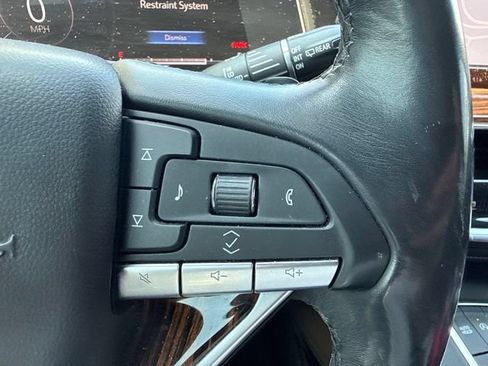 Used 2021 Cadillac Escalade ESV Premium Luxury w/ Driver Assist Tech Package AWD/4WD image 14
