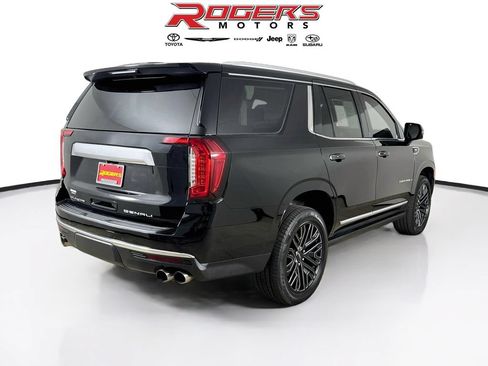 Used 2021 GMC Yukon Denali w/ LPO, Illumination Package AWD/4WD image 13