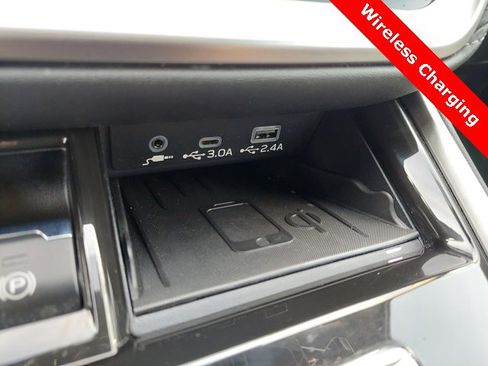 Used 2023 Subaru Outback Premium image 14